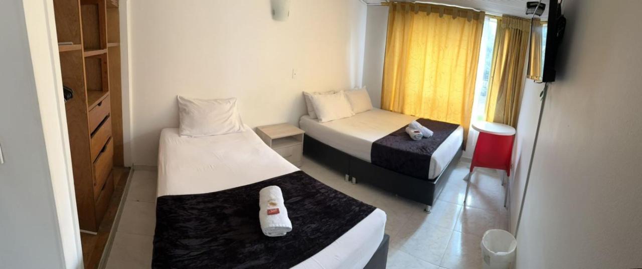 Hotel Embassy Star Μπογκοτά Εξωτερικό φωτογραφία